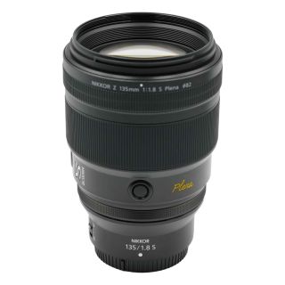 Nikon NIKKOR Z 135mm f/1.8 S Plena Lens