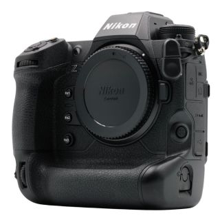 Nikon Zf Mirrorless Digital Camera + 40mm f/2 SE Lens (Black)