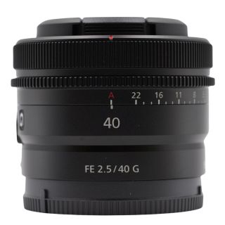 Sony FE 40mm f/2.5 G Lens (SEL40F25G)