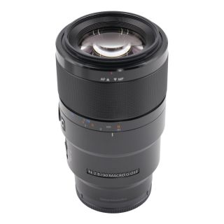 Sony FE 90mm f/2.8 Macro G OSS Lens (SEL90M28G)